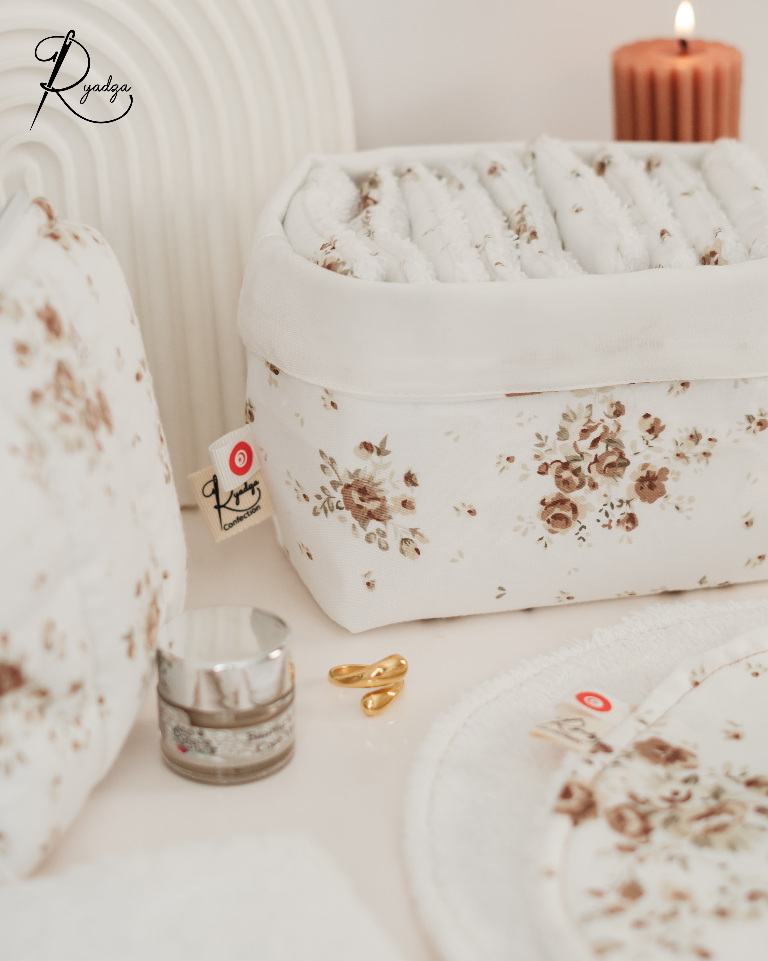 Petite Serviette Visage en Tissu Doux