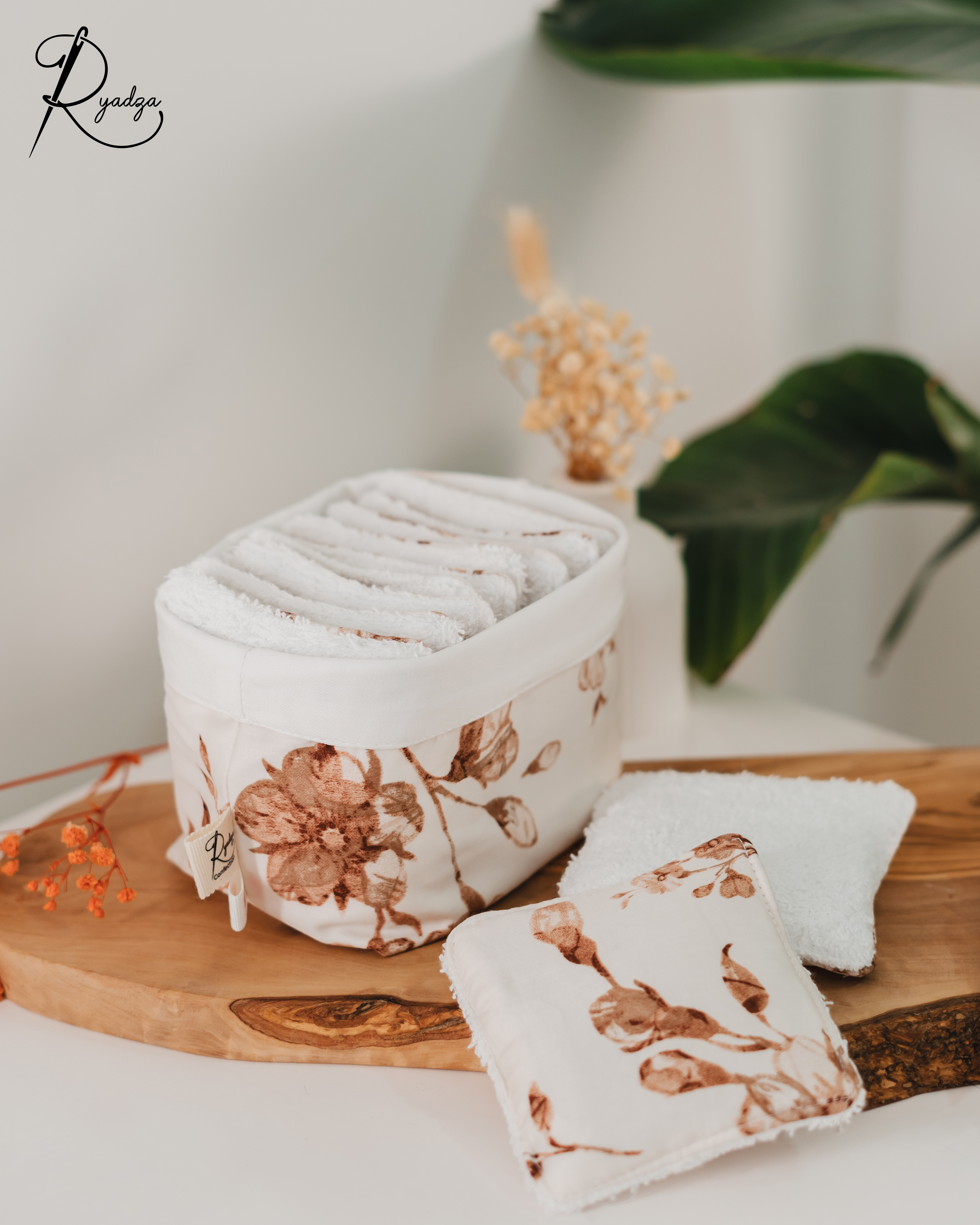 Petite Serviette Visage en Tissu Doux