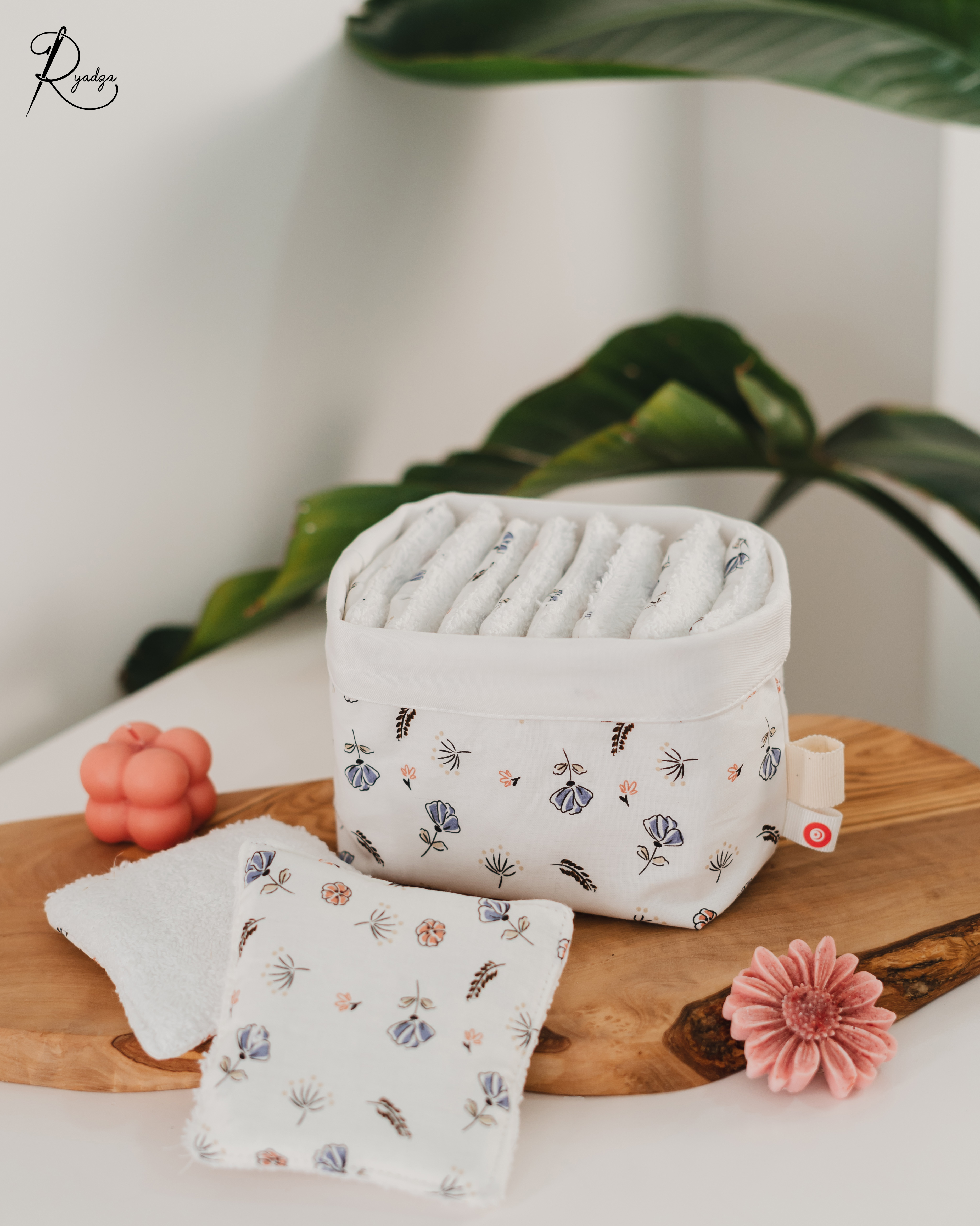 Petite Serviette Visage en Tissu Doux